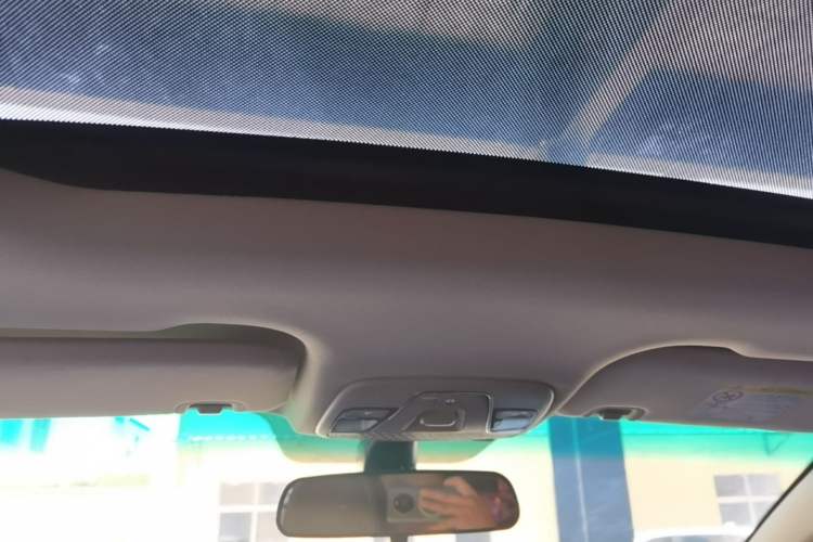 Used Geely Auto Vision X3 2017 1.5L Automatic Luxury Model Headliner