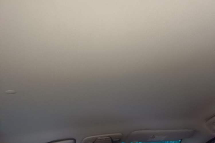 Used Geely Auto Vision X3 2017 1.5L Automatic Elite Model Headliner