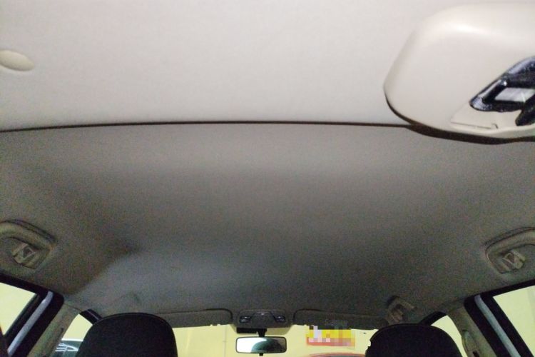 Used Geely Auto Vision X3 2017 1.5L Automatic Elite Model Headliner