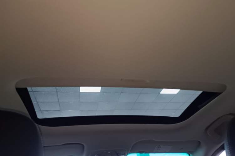 Used Geely Auto Vision X3 2017 1.5L Automatic Luxury Model Headliner
