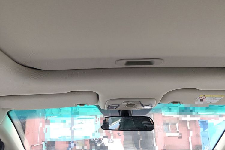Used Geely Auto Vision X3 2017 1.5L Manual Luxury Model Headliner