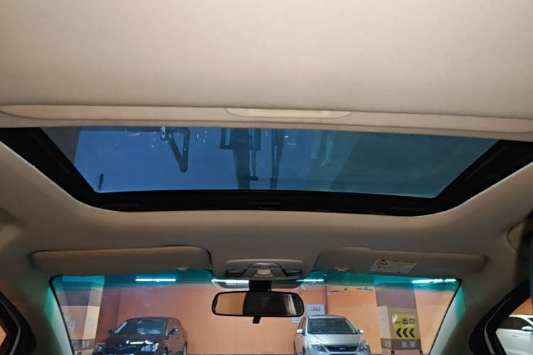 Used Geely Auto Vision X3 2017 1.5L Automatic Luxury Model Headliner