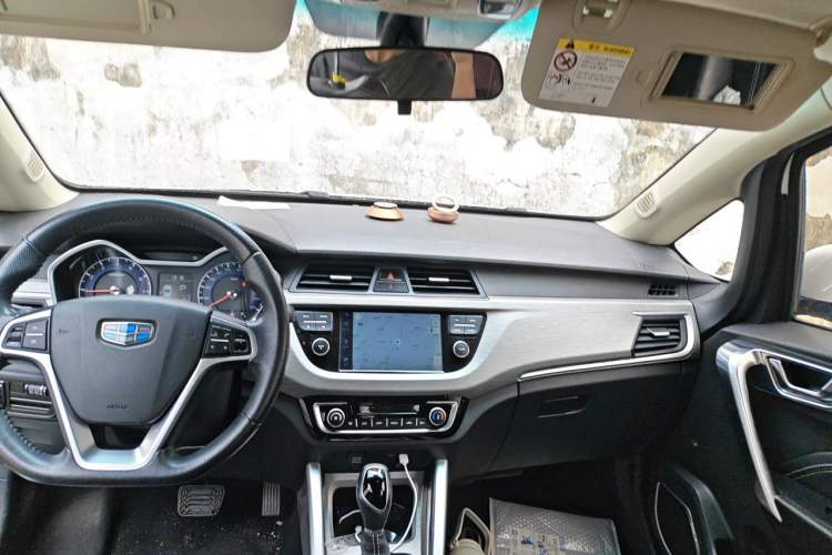 Used Geely Auto Vision X3 2017 1.5L Automatic Luxury Model Headliner