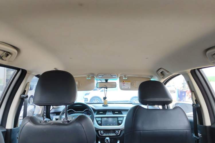 Used Geely Auto Vision X3 2017 1.5L Automatic Elite Model Headliner