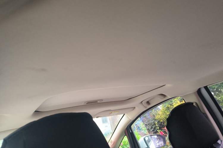 Used Geely Auto Vision X3 2017 1.5L Automatic Luxury Model Headliner