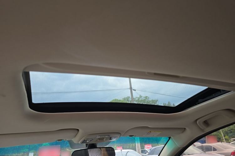 Used Geely Auto Vision X3 2017 1.5L Manual Luxury Model Headliner
