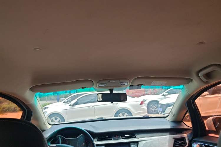 Used Geely Auto Vision X3 2017 1.5L Manual Elite Model Headliner