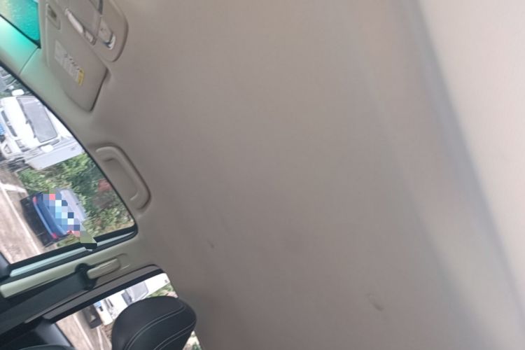 Used Geely Auto Vision X3 2017 1.5L Manual Elite Model Headliner