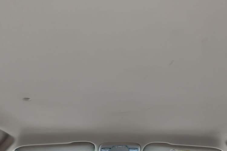 Used Geely Auto Vision X3 2017 1.5L Automatic Elite Model Headliner
