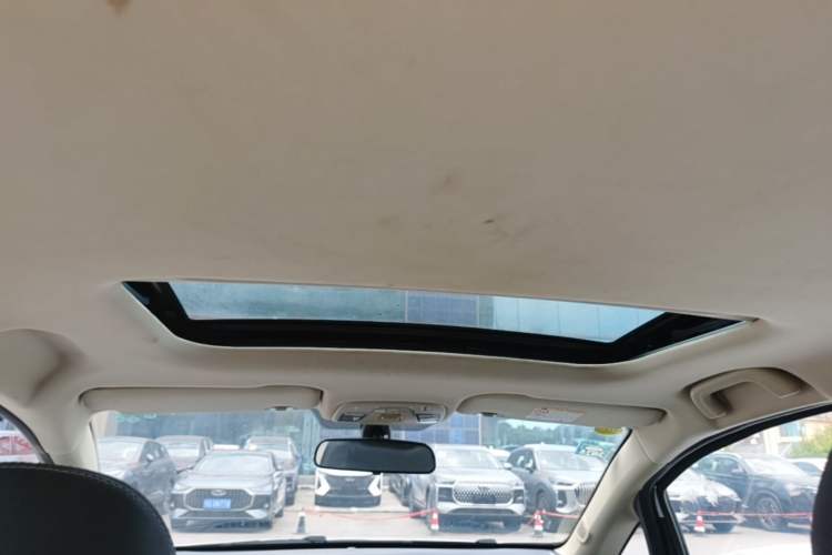 Used Geely Auto Vision X3 2017 1.5L Automatic Luxury Model Headliner