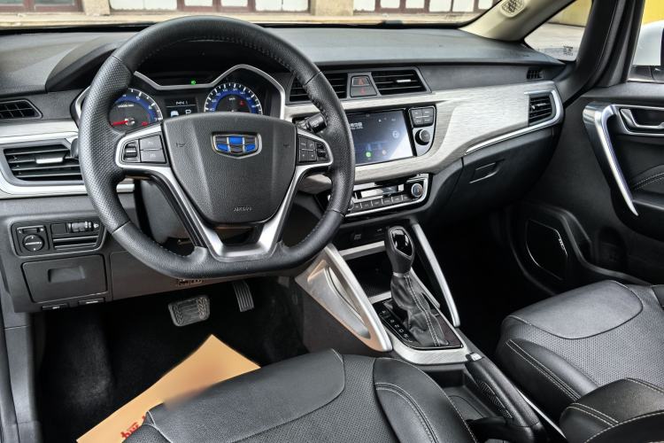 Used Geely Auto Vision X3 2017 1.5L Automatic Elite Model Interior 1