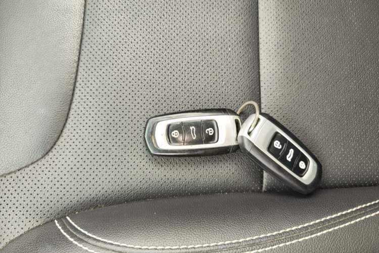 Used Geely Auto Vision X3 2017 1.5L Automatic Elite Model Interior 1