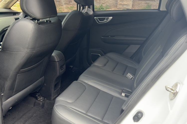 Used Geely Auto Vision X3 2017 1.5L Manual Luxury Model Interior 2
