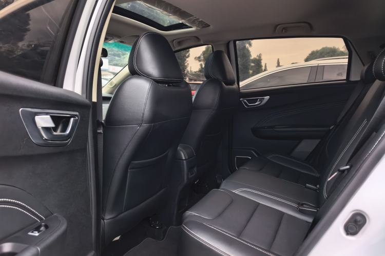 Used Geely Auto Vision X3 2017 1.5L Manual Luxury Model Interior 2