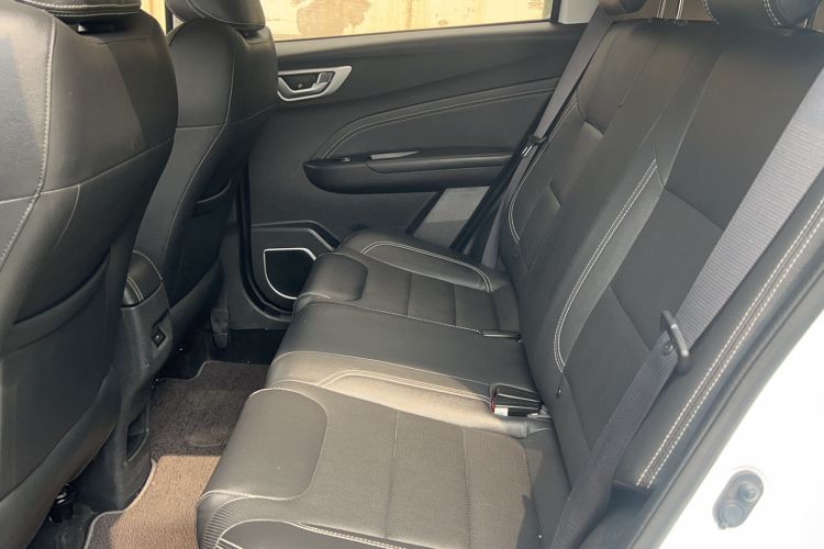 Used Geely Auto Vision X3 2017 1.5L Automatic Luxury Model Interior 2