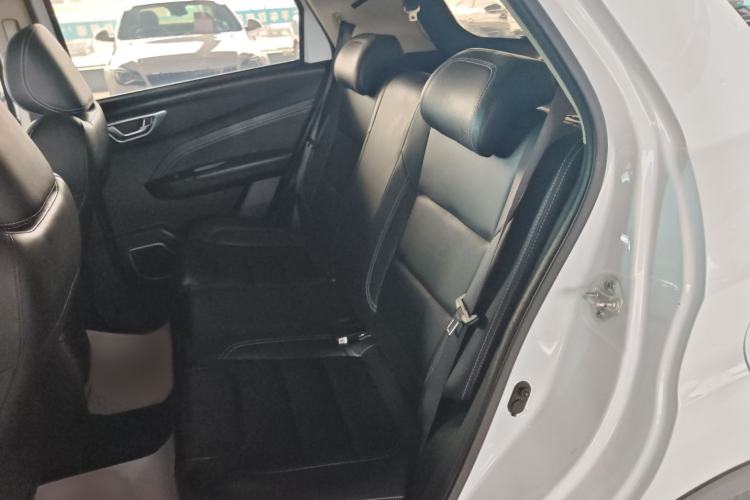 Used Geely Auto Vision X3 2017 1.5L Automatic Luxury Model Interior 2