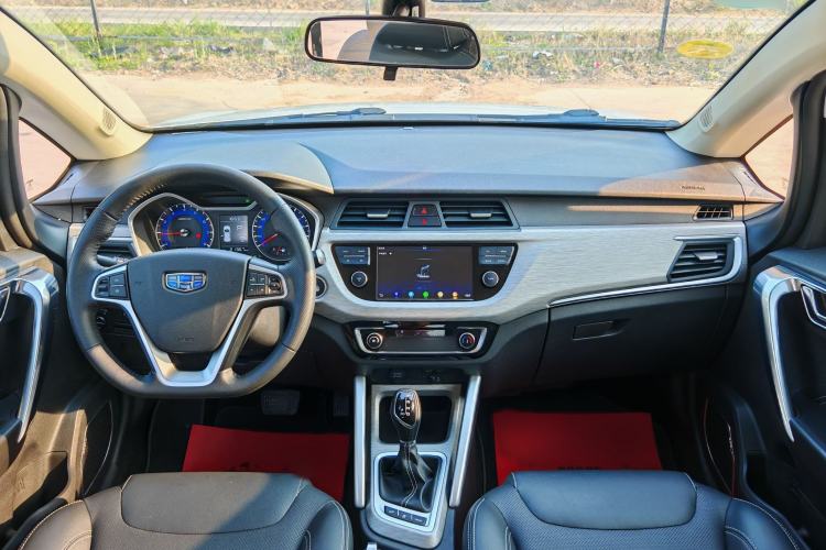 Used Geely Auto Vision X3 2017 1.5L Automatic Luxury Model Interior 3