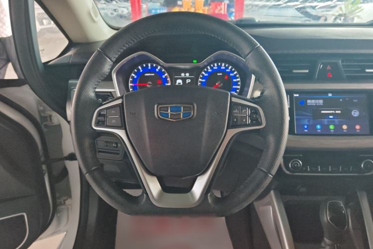 Used Geely Auto Vision X3 2017 1.5L Automatic Luxury Model Interior 4