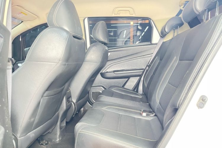 Used Geely Auto Vision X3 2017 1.5L Manual Elite Model Interior 5