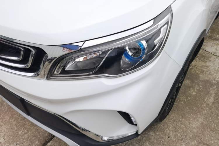 Used Geely Auto Vision X3 2017 1.5L Manual Elite Model Left Front Headlight
