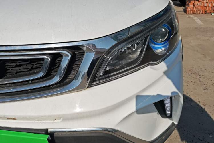 Used Geely Auto Vision X3 2017 1.5L Manual Elite Model Left Front Headlight
