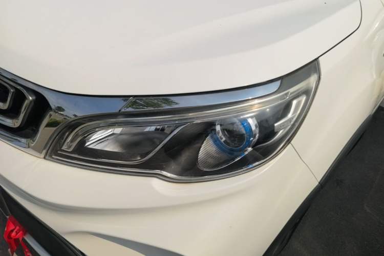 Used Geely Auto Vision X3 2017 1.5L Automatic Luxury Model Left Front Headlight