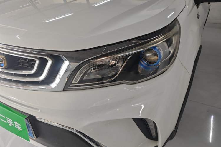 Used Geely Auto Vision X3 2017 1.5L Automatic Elite Model Left Front Headlight