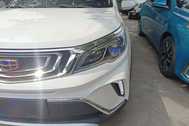 Used Geely Auto Vision X3 2017 1.5L Automatic Elite Model Left Front Headlight