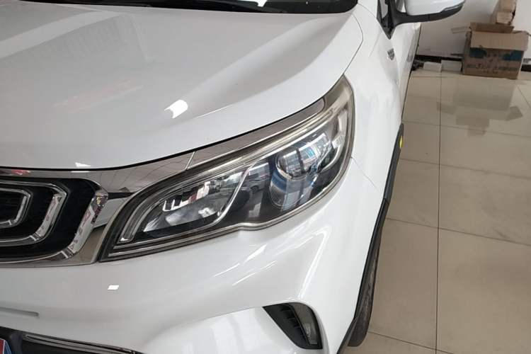 Used Geely Auto Vision X3 2017 1.5L Manual Elite Model Left Front Headlight