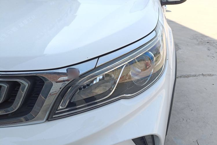 Used Geely Auto Vision X3 2017 1.5L Manual Luxury Model Left Front Headlight