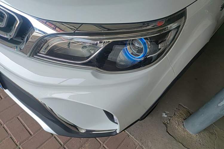 Used Geely Auto Vision X3 2017 1.5L Automatic Luxury Model Left Front Headlight