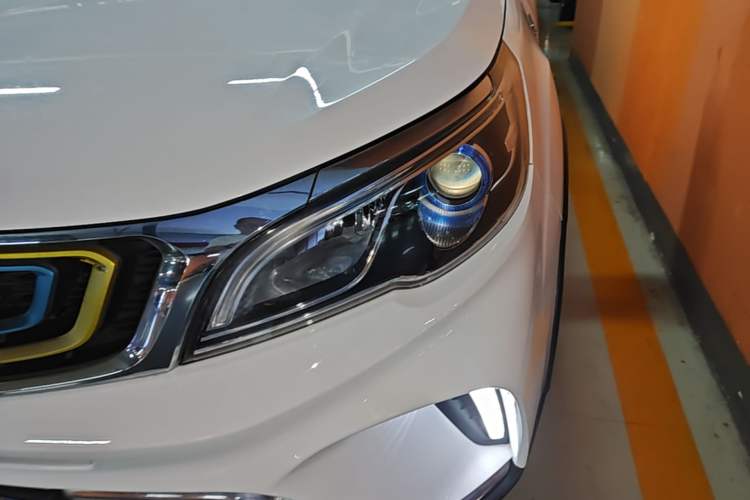 Used Geely Auto Vision X3 2017 1.5L Automatic Luxury Model Left Front Headlight