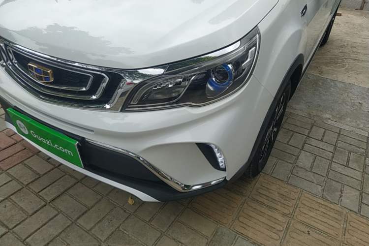 Used Geely Auto Vision X3 2017 1.5L Manual Luxury Model Left Front Headlight