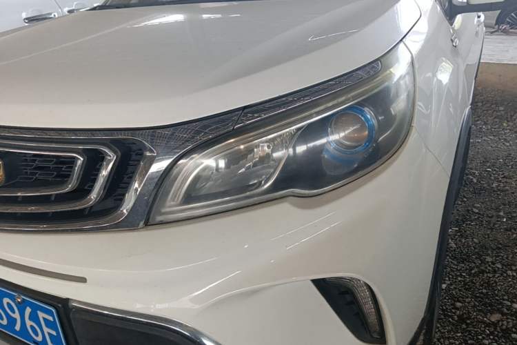 Used Geely Auto Vision X3 2017 1.5L Automatic Luxury Model Left Front Headlight