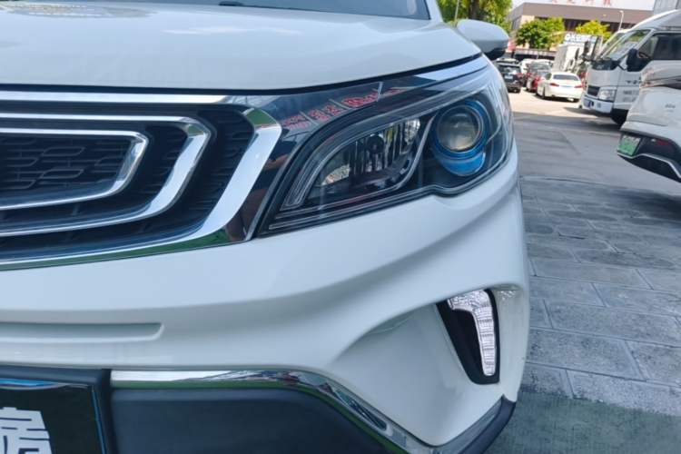 Used Geely Auto Vision X3 2017 1.5L Automatic Luxury Model Left Front Headlight
