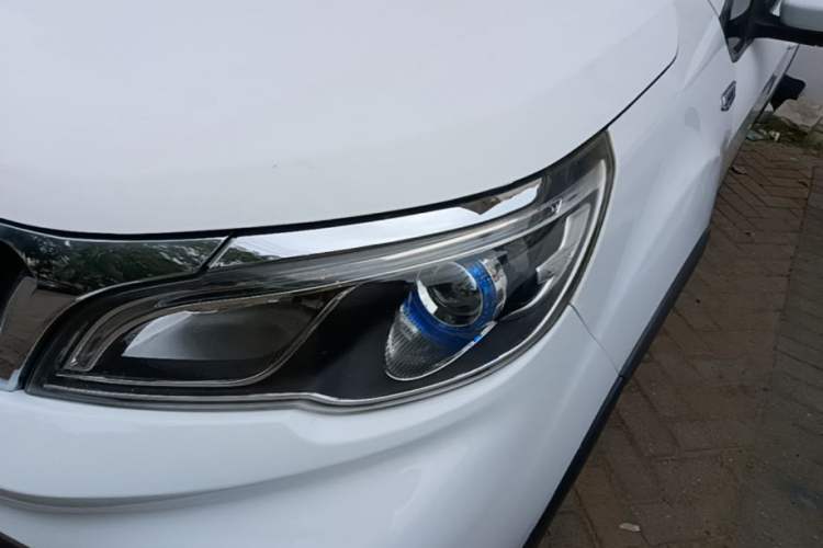 Used Geely Auto Vision X3 2017 1.5L Automatic Luxury Model Left Front Headlight