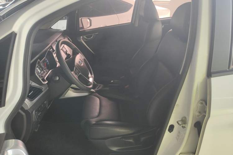 Used Geely Auto Vision X3 2017 1.5L Automatic Luxury Model Left Front Seat