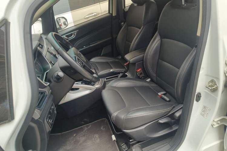 Used Geely Auto Vision X3 2017 1.5L Automatic Luxury Model Left Front Seat