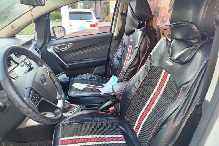 Used Geely Auto Vision X3 2017 1.5L Automatic Elite Model Left Front Seat