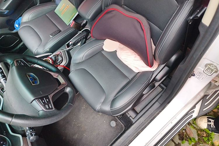Used Geely Auto Vision X3 2017 1.5L Automatic Luxury Model Left Front Seat