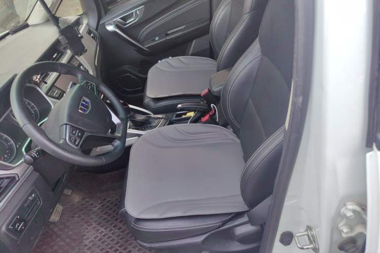 Used Geely Auto Vision X3 2017 1.5L Automatic Elite Model Left Front Seat