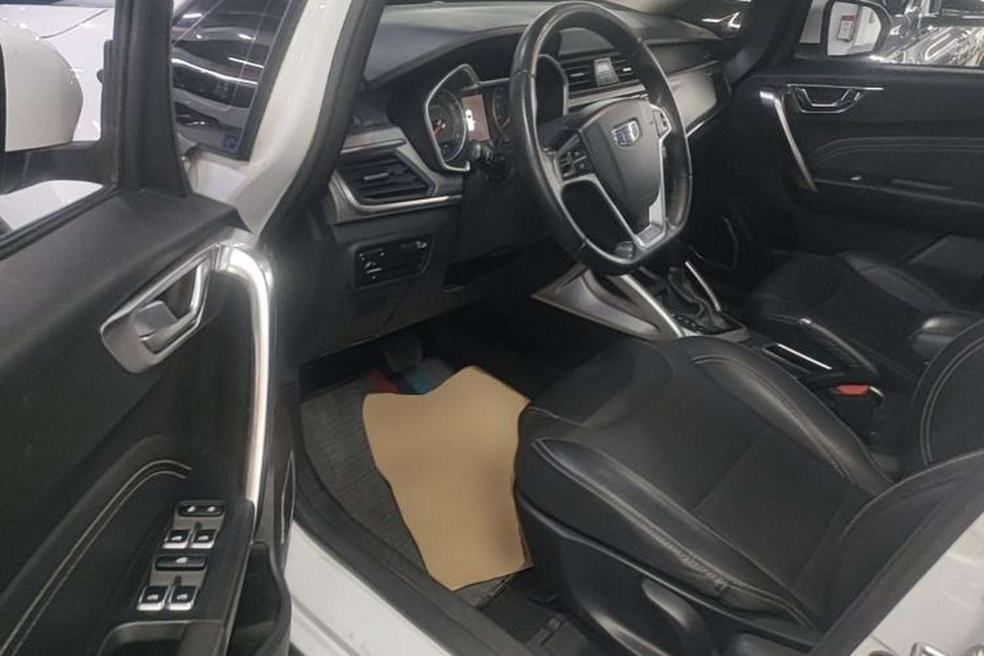 Used Geely Auto Vision X3 2017 1.5L Automatic Luxury Model Left Front Seat