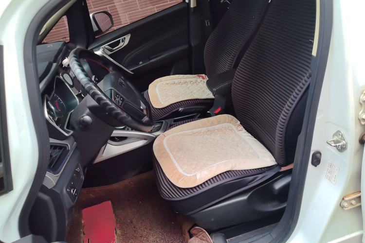 Used Geely Auto Vision X3 2017 1.5L Automatic Elite Model Left Front Seat