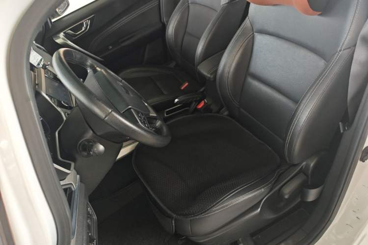 Used Geely Auto Vision X3 2017 1.5L Automatic Elite Model Left Front Seat