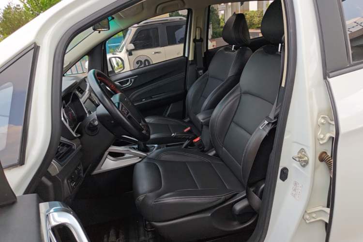 Used Geely Auto Vision X3 2017 1.5L Manual Elite Model Left Front Seat