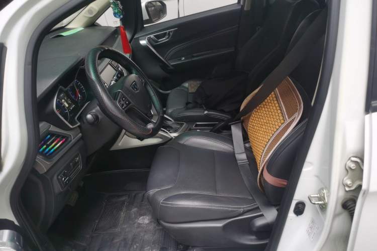 Used Geely Auto Vision X3 2017 1.5L Automatic Elite Model Left Front Seat