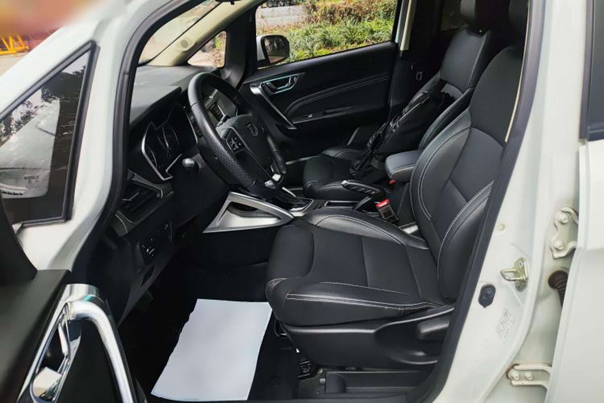 Used Geely Auto Vision X3 2017 1.5L Automatic Elite Model Left Front Seat