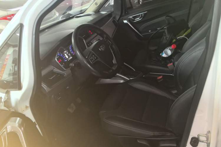Used Geely Auto Vision X3 2017 1.5L Automatic Luxury Model Left Front Seat