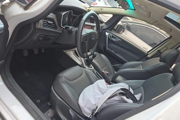 Used Geely Auto Vision X3 2017 1.5L Manual Luxury Model Left Front Seat