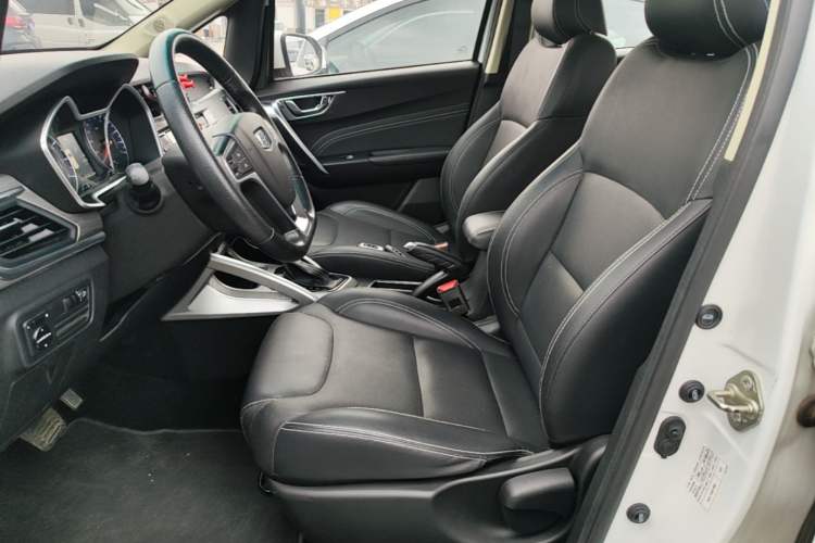 Used Geely Auto Vision X3 2017 1.5L Automatic Elite Model Left Front Seat